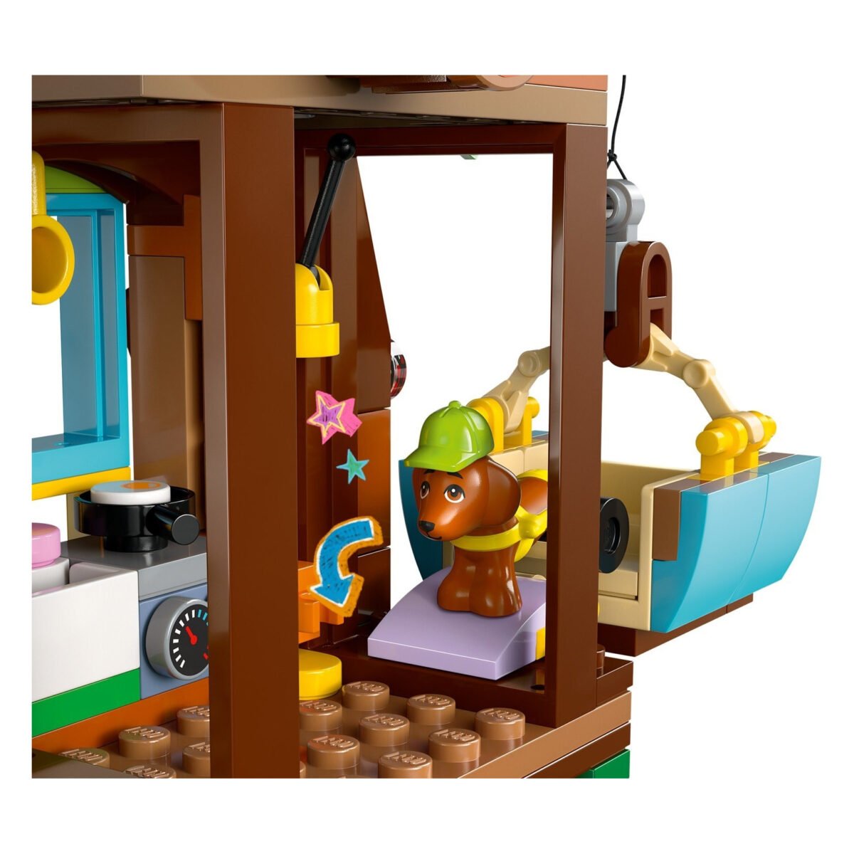 42652-1 - Friendship Tree House Hangout